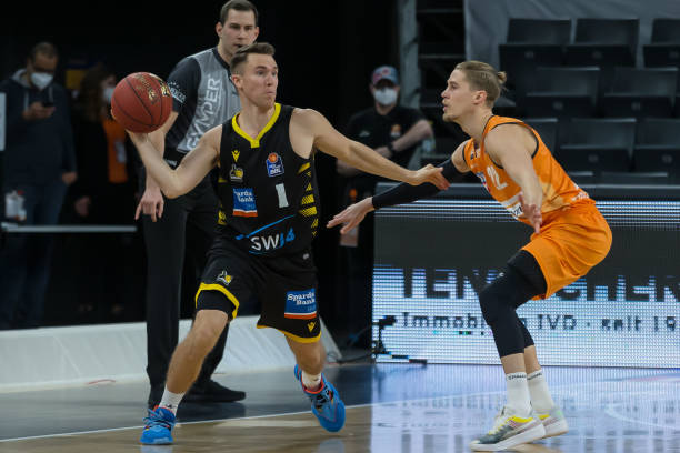 超越了如雷 超越了如雷